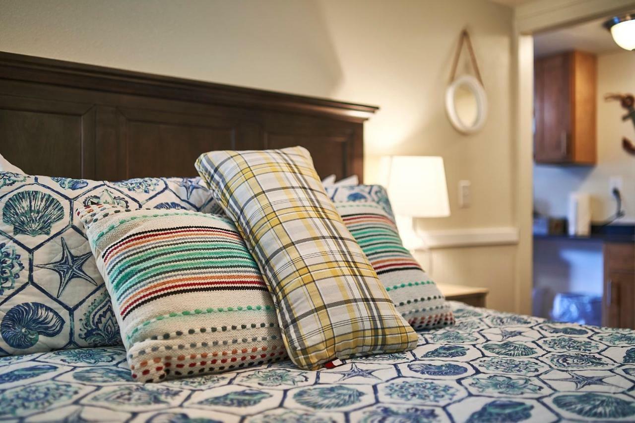 Netarts Surf Inn Екстериор снимка